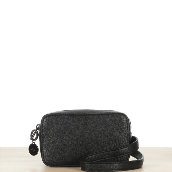 NWT Crossbody Bag or Belt Bag - Picture 4 of 9